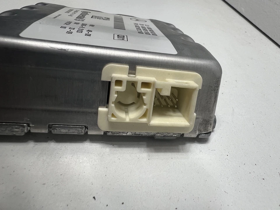 Cámara delantera Mercedes W221 E550 S400 Active Lane Assist 10-13 0009051600 OEM Foto 2 de 3