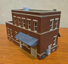 HO 2-Story Brick OFFICE/ WAREHOUSE Building