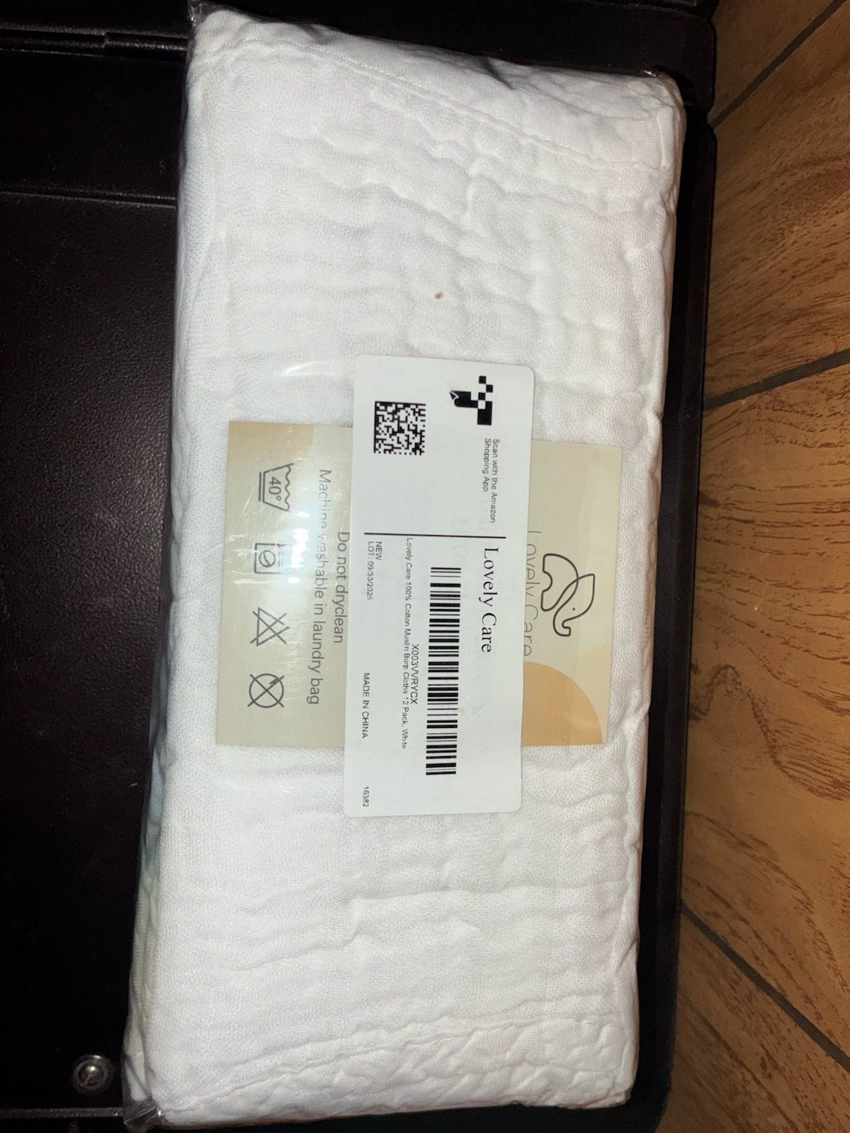 Lovely Care 100% Cotton Muslin Burp Cloths 12 Pack
