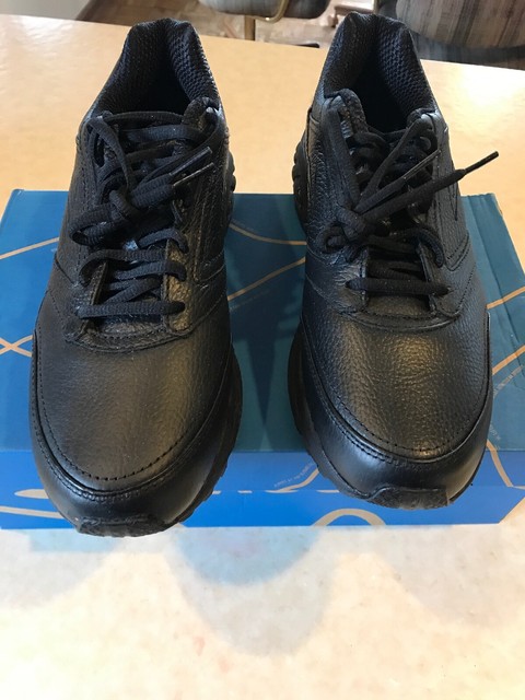 brooks black leather shoes