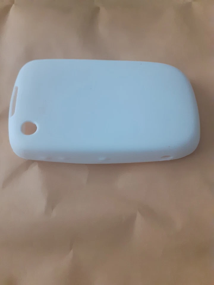 Funda Silicona Móvil Blackberry 8300 -8310 - 8320-8330 (Curve) Series, Blanca Foto 4 de 4