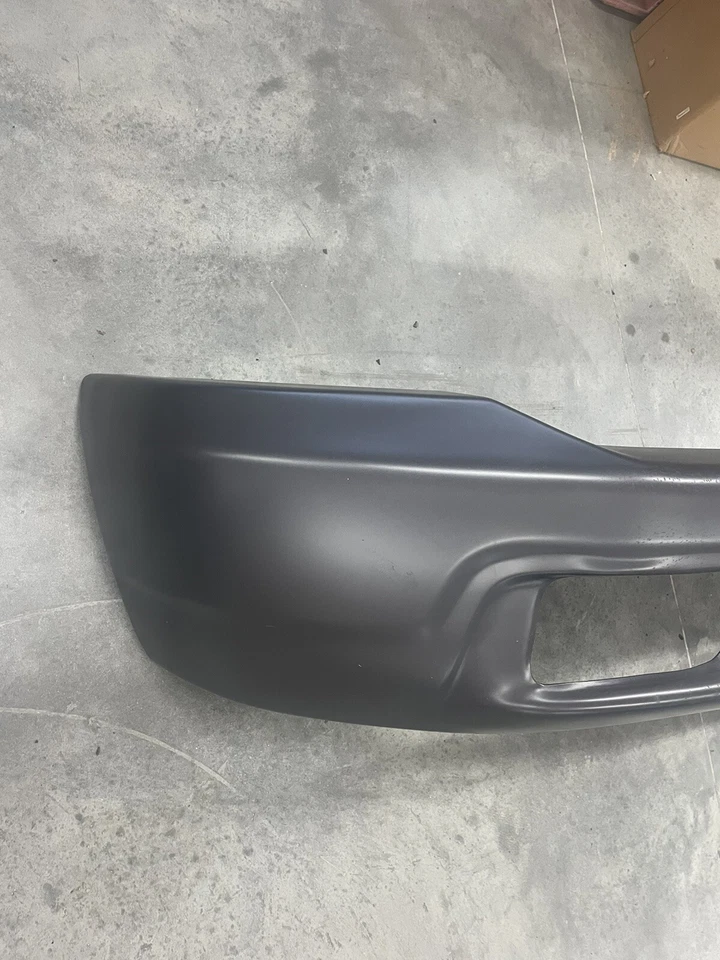 Nuevo de Lote Original Ford 1999 2004 F250 F350 Super Duty Truck Ptd Parachoques 2000 2001 2002 2003 Foto 2 de 4