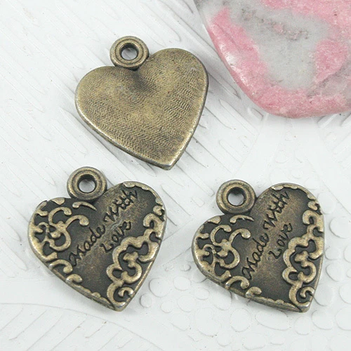8pcs antiqued bronze color pattern heart Love design charms EF0901 - Image 1 of 1