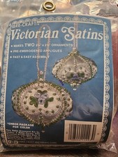 Vtg Fibre-Craft VICTORIAN SATINS Bead  Sequin Kit NOS Makes 2 Ornaments TIFFANY
