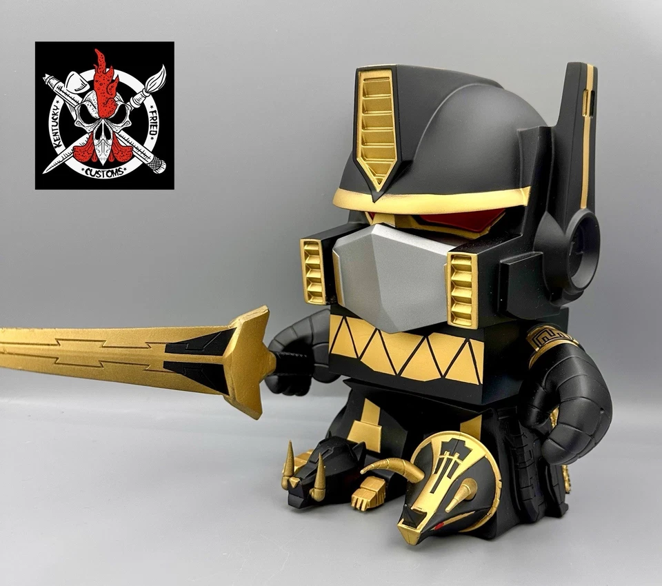Mighty Morphin Power Rangers Gold & Black Megazord Loyal Subjects 8” KFC Custom - Imagem 3 de 4
