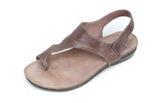 Dansko Reece Sandals Women's Thong Strappy Sz 38 Shoes