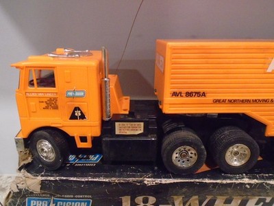 Pro Cision Allied Van Lines 18 Wheeler Truck Power Streaker Radio