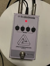 TC Electronic 3rd Dimension Chorus Effects Pedal