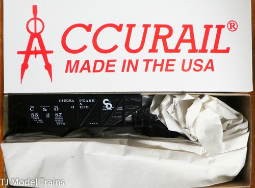 Plástico Accurail #81361 (Rd #55287) Chesapeake y Ohio (tolva doble lado madera)    | Zustand: New