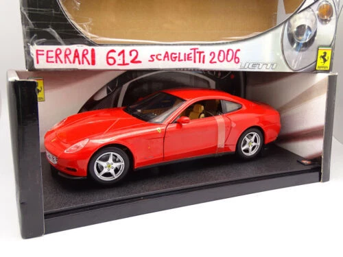 Литые модели и игрушечные транспортные средства Hot Wheels Mercedes-Benz масштаб 1:18