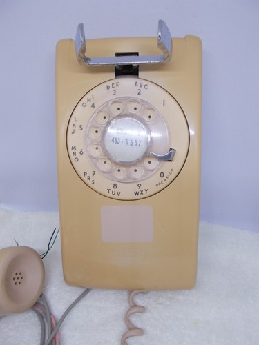 Vtg Bell System by Western Electric 554 Rotary Wall Telephone Beigeish Yellow - Picture 3 of 9