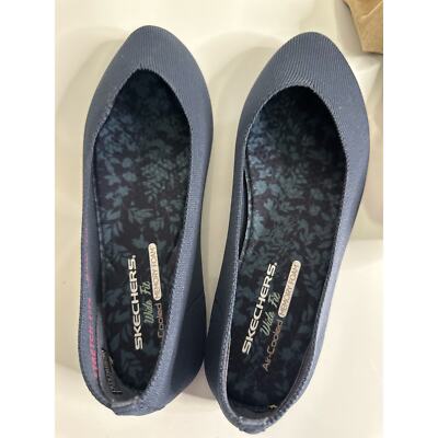 New NWOT Skechers Women navy blue pointe ballerina flat walk