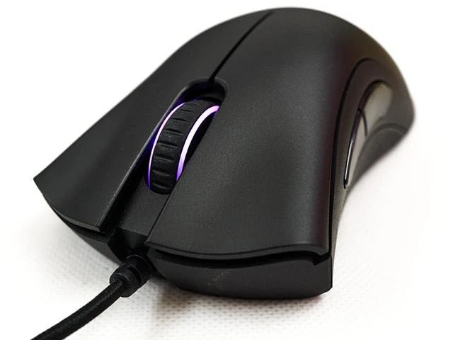 10000DPI Razer DeathAdder Chroma Gaming Mouse - Multi-Color & Ergonomic - Image 4 of 4