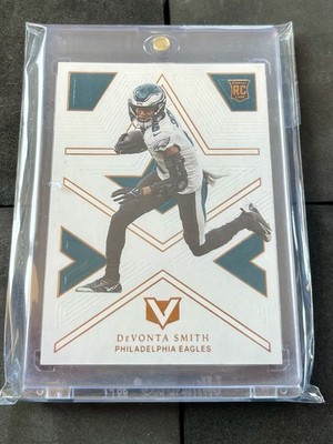 2021 Chronicles Vertex Football Devonta Smith Rookie /75 Bronze #V-8 RC Eagles