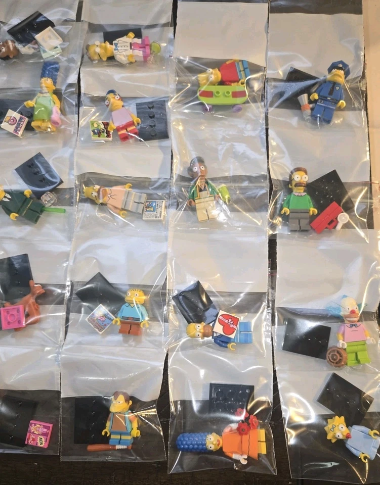 Lego Minifigures The Simpsons CMF Series 1 & 2 Complete Set of 32 W/Accessories - Image 4 of 4