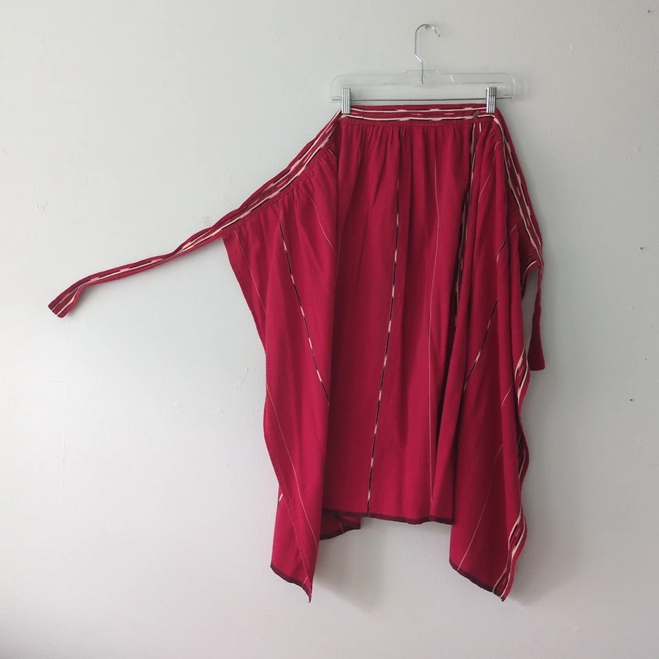 Corte/Falda de Algodón Tejida a Mano Guatemalteca Estilo Envoltura Rojo Ikat Artesanal Boho Foto 3 de 4