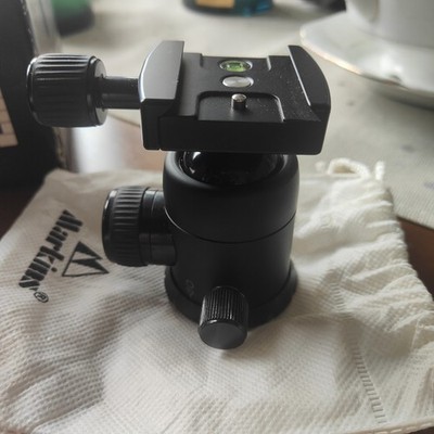 Markins Q3 Ball Head + PG-34N Plate Arca Swiss DSLR PRO (Like New)