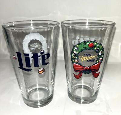 Miller Lite Holiday / Christmas Pint Glasses Set of 2 New Glasses Man Cave