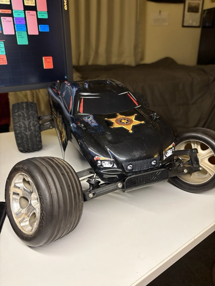 Traxxas Rustler 2wd (Upgraded Spectrum System) - Image 2 of 4