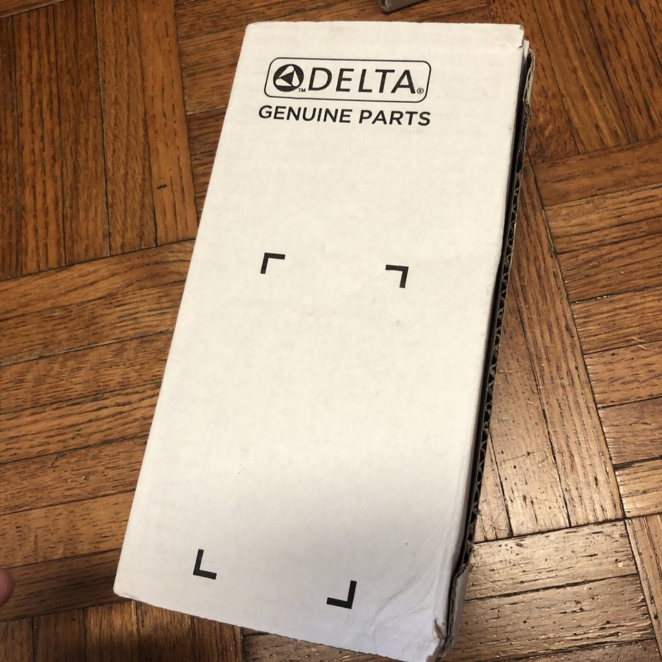 Delta Faucet RP41591 - Desviador Para Bañera 05 Color Cromado - Yaxa