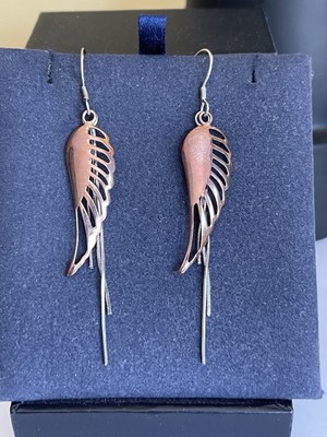 Ohrringe Sterlingsilber und Kupfer Flügelfeder Design 6 cm Länge 