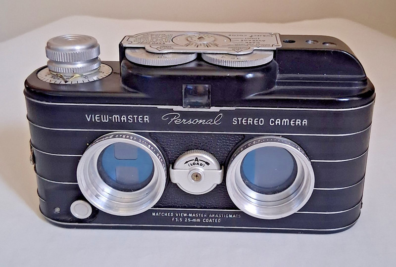 Vintage View-Master Personal Stereo Camera With Case