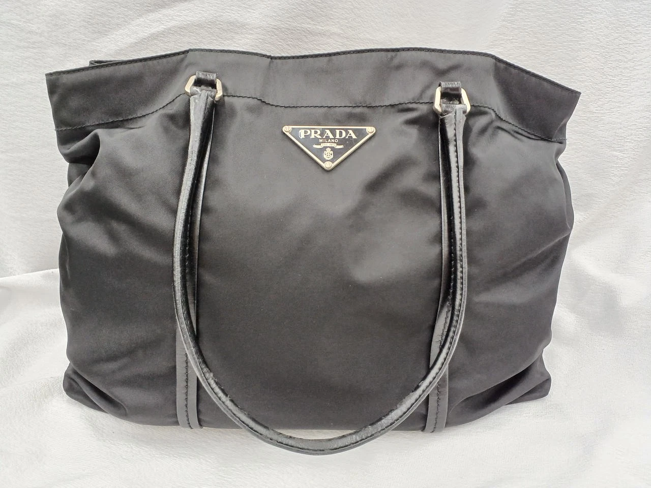 Prada — PRADA Tote Bag 13.3 inch