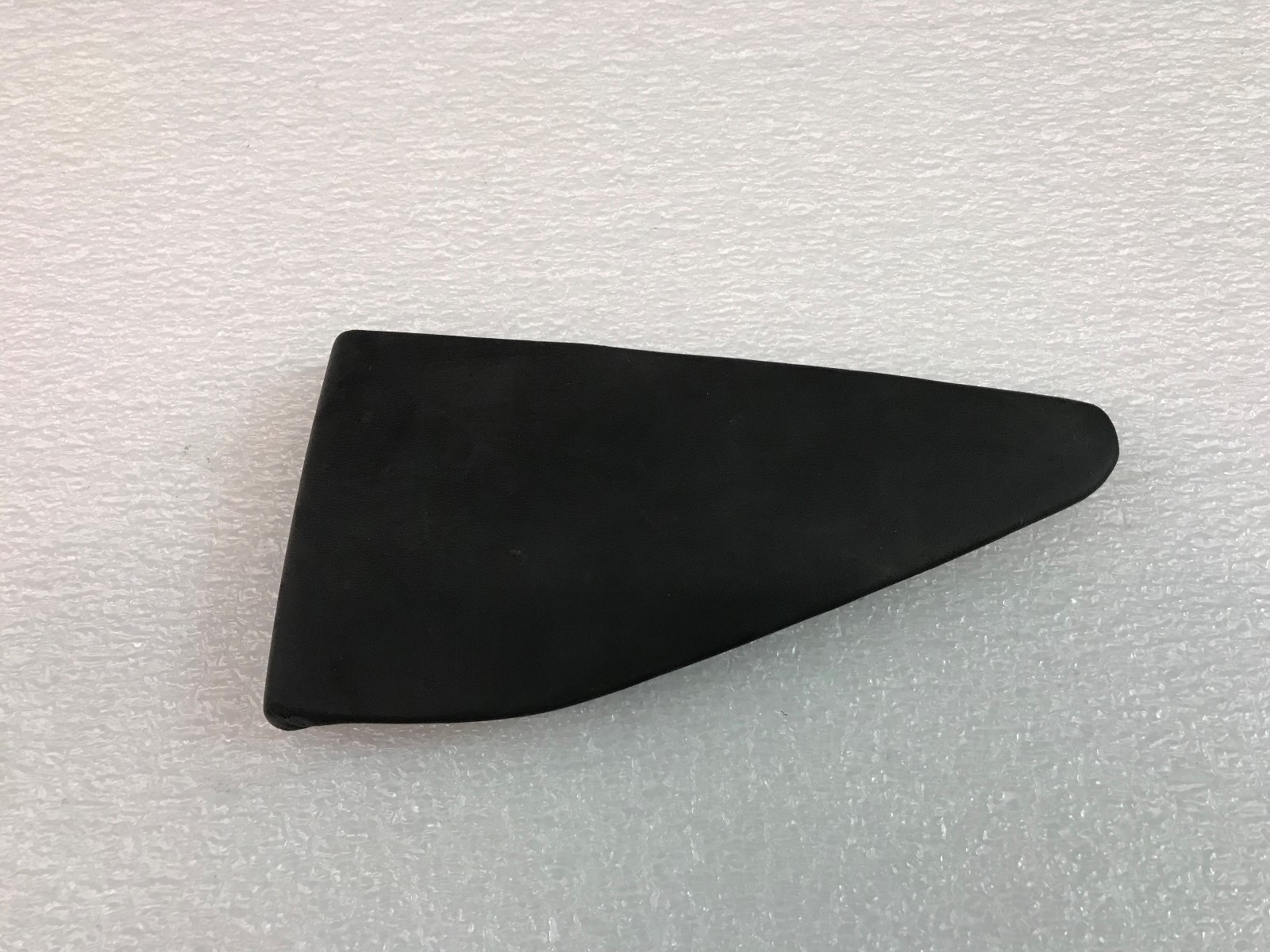 LAMBORGHINI MURCIELAGO ROADSTER RIGHT SIDE MIRROR TRIANGLE TRIM OEM 417868362