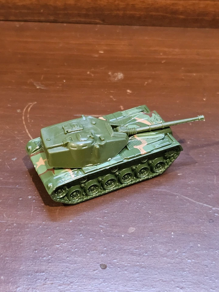 Vintage 1974 Hot Wheels Big Bertha Tank Military Army Camo Camouflage - Image 2 of 2