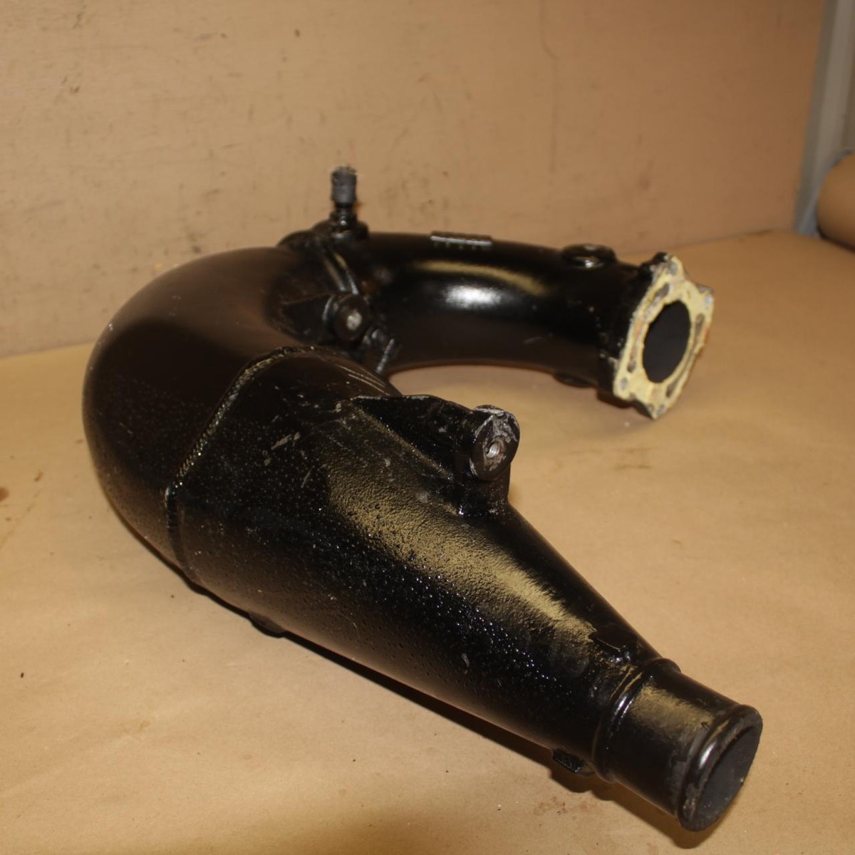 Sea-Doo 2001 GTX RFI Exhaust J Pipe Muffler Water Box Pipe Sea-Doo 2001 GTX RFI Exhaust J Pipe Muffler Water Box Pipe