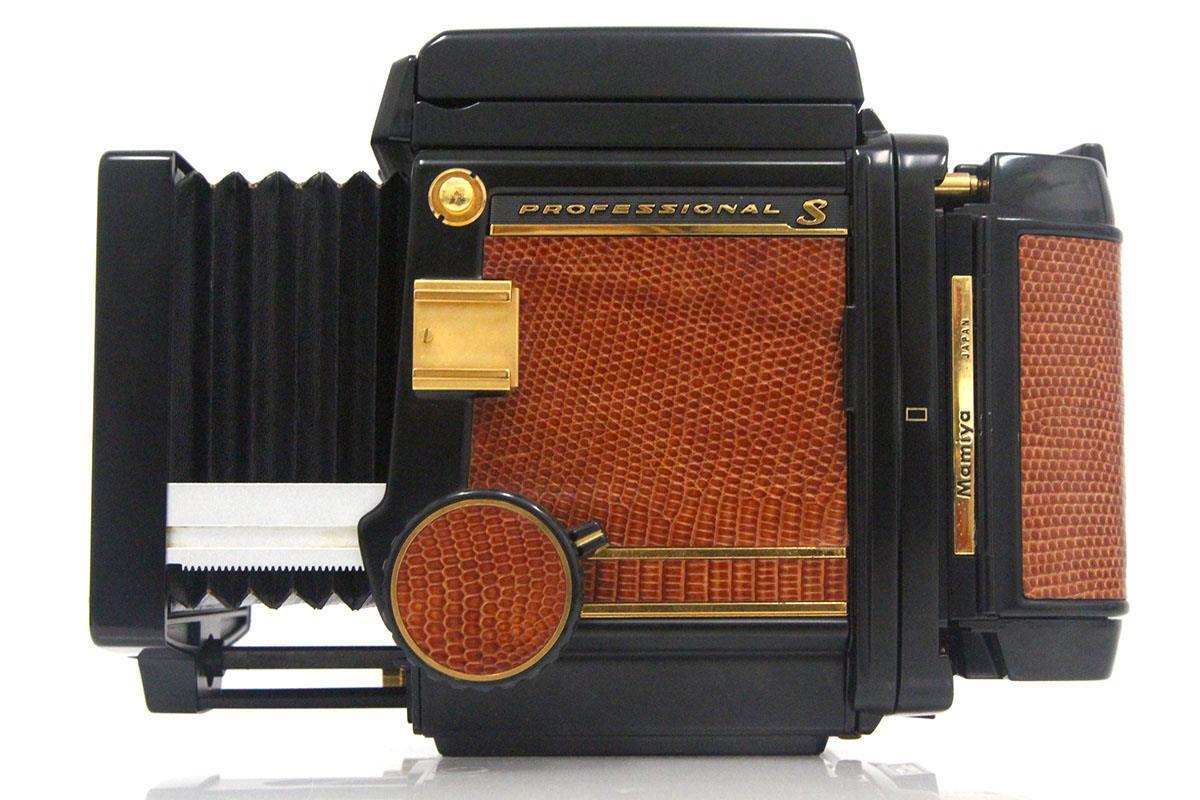 Mamiya RB67 Pro S Golden Lizard SEKOR-C 127mm F3.8 with lens Mamiya RB67 Pro S Golden Lizard SEKOR-C 127mm F3.8 with lens