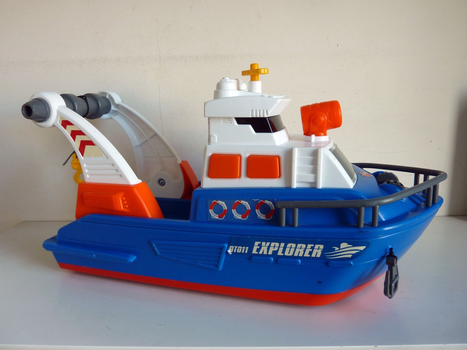 dickie toys boat