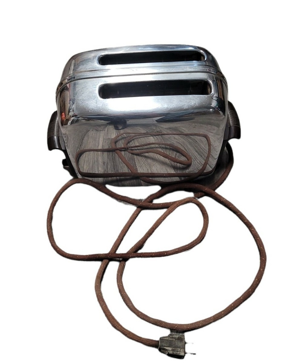 Toastmaster Model 1B14 Vintage Chrome Tested and Works! Art Deco 1950s