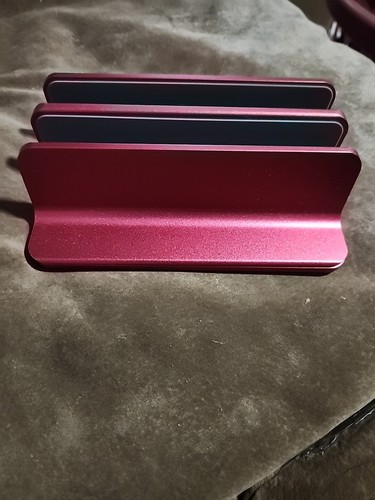 BEQU 2 Slots Vertical Laptop Stand/Holder, Heavy Duty Aluminum (Silver) - Picture 3 of 4