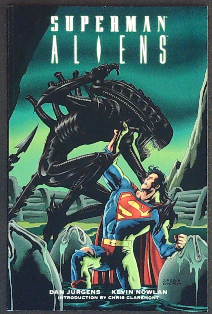 SUPERMAN ALIENS  (1996) - JURGENS NOWLAN - TITAN BOOKS - Graphic Novel