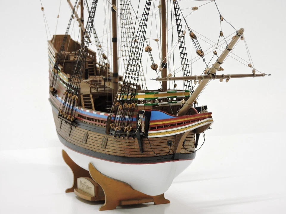 Mantua Model Mayflower art. 752 kit nave in legno scala 1:64 - Immagine 2 di 4