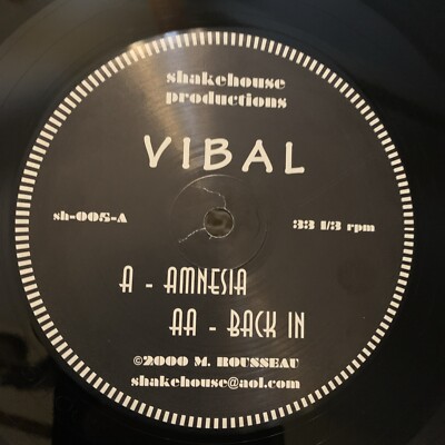 VIBAL  Amnesia & Back In  GOLDEN CHILD  Round & Round & Tout De Suite  Plays VG+