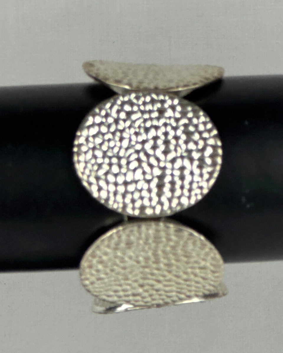 Bracelet Size Small Silver Tone Round Hammered Li… - image 3