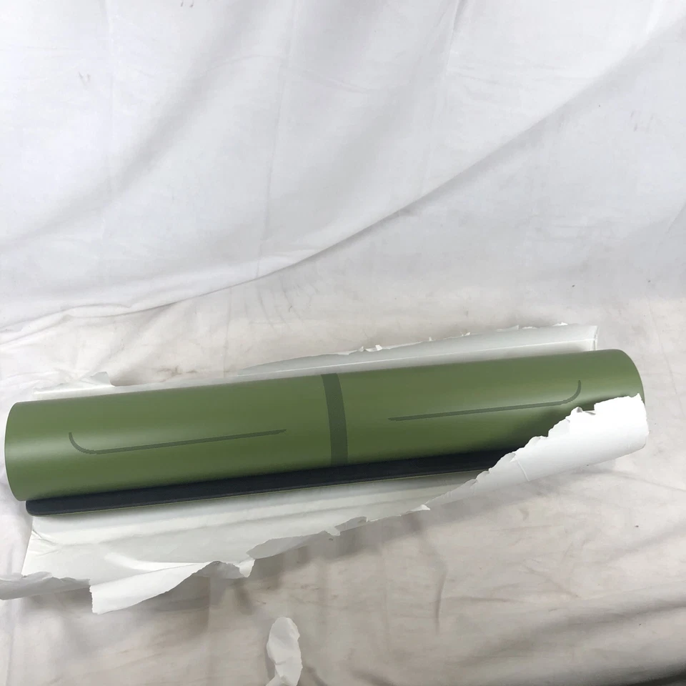 Liforme Original Yoga Mat Free Yoga Bag Included 4.2MM Thick Mat Olive - Image 4 of 4