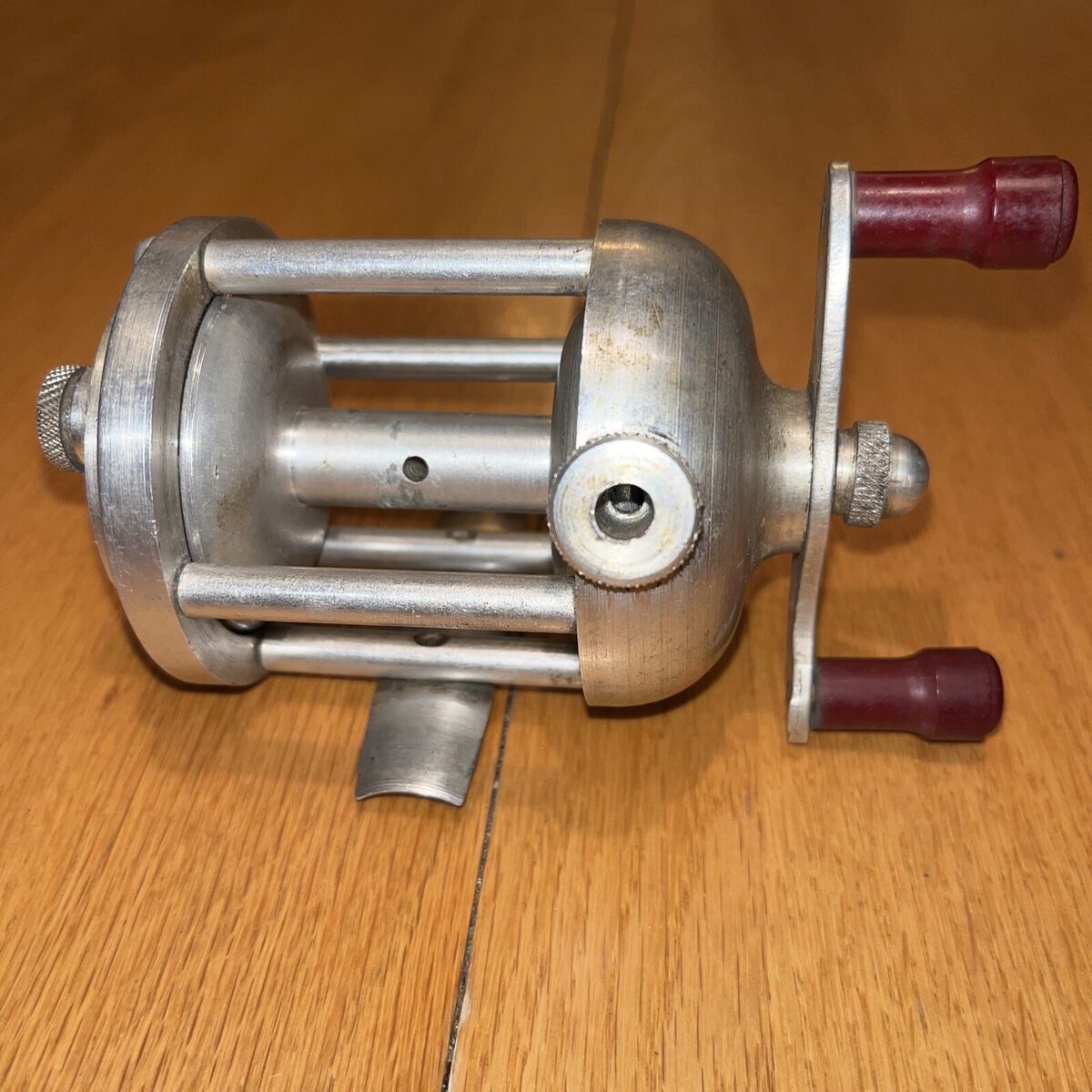 Vintage SIMPLICITY PORTLAND 12 ORE Fishing Reel RARE Vintage SIMPLICITY PORTLAND 12 ORE Fishing Reel RARE