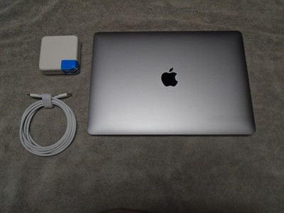 2020 Apple MacBook Air, 13'', 1.1GHz i3, 8gb RAM, 128gb SSD, Excellent!!