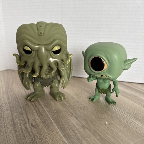 Funko Pops Lot Of 2 Cthulhu Master Of R’Lyeh #3 & Magic The Gathering FBLTHP