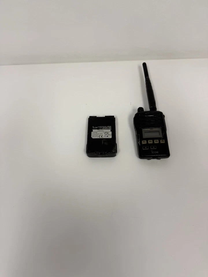 Icom IC-F50V VHF Radio With Battery Tested - Image 3 of 4