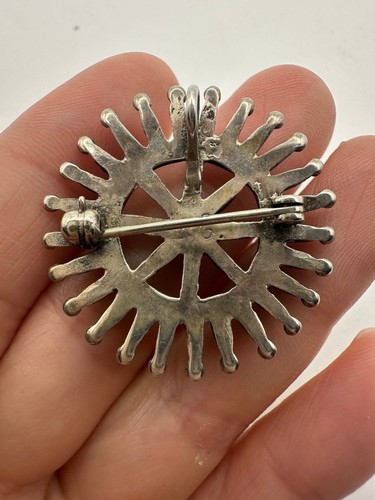 Lucy Gchachu Zuni signed sterling silver petit point Turquoise brooch pendant - Picture 3 of 6