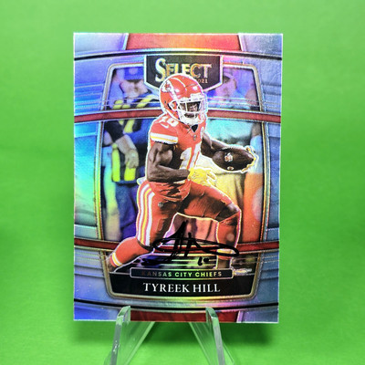 Tyreek Hill Autographed Signed Chiefs Silver Select Prizm Card - Mint