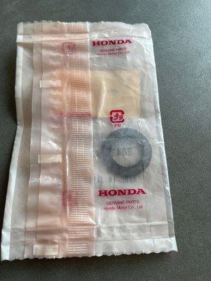 #ad Honda Washer Lock 90432 428 000 CB500F RS125 GBP 4.50
