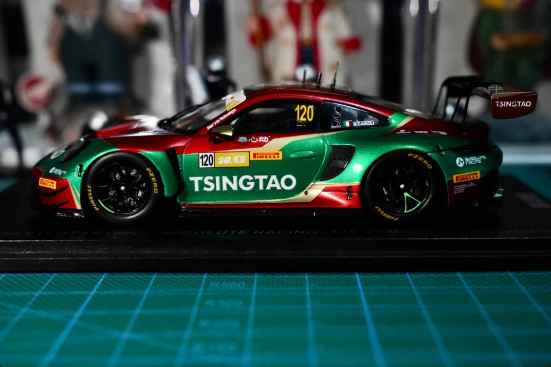 SPARK Model 1/43 2023 Macau GT Porsche PORSCHE GT3 R 120