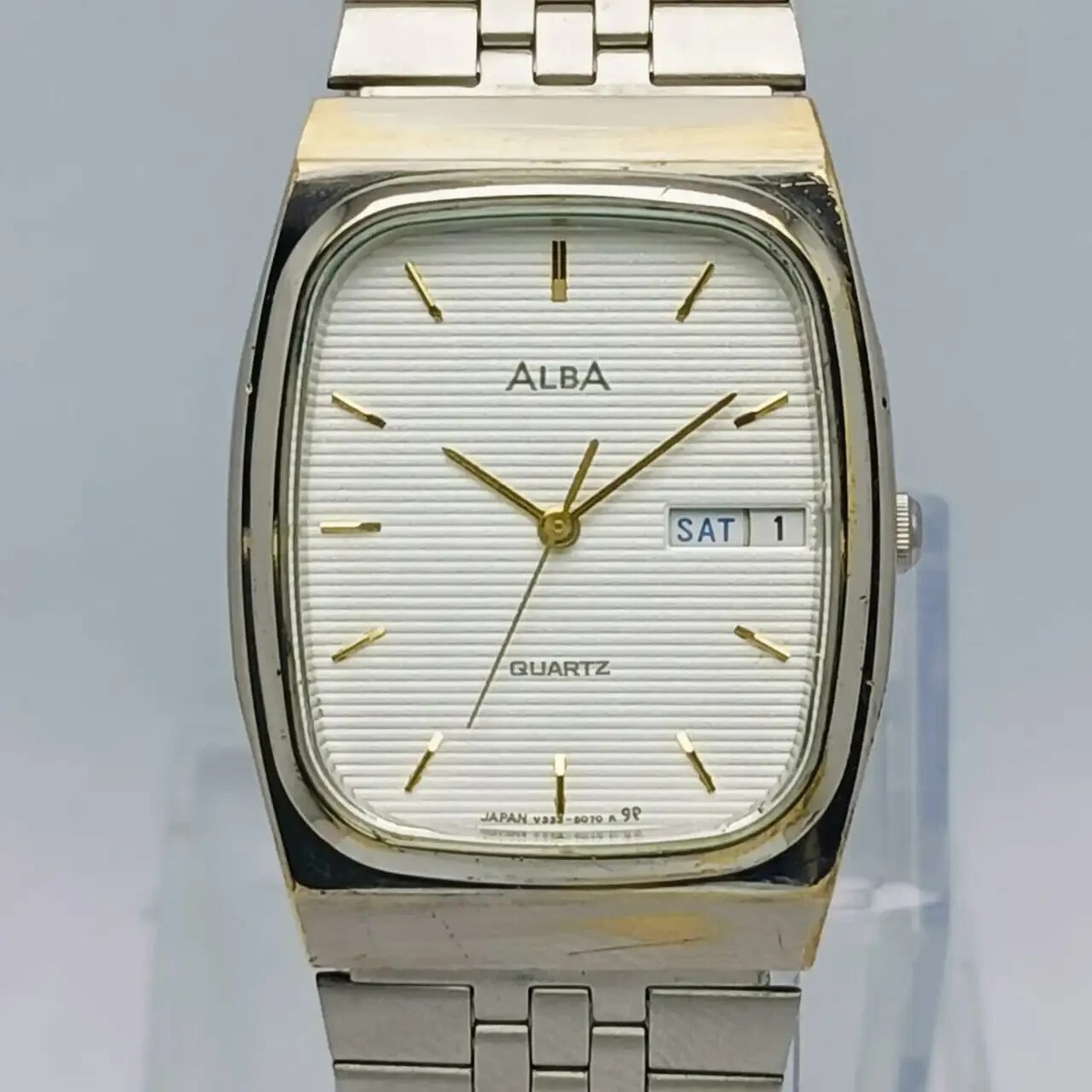 Seiko ALBA quartz v333-5040 White Dial Day/Date Vintage Men's