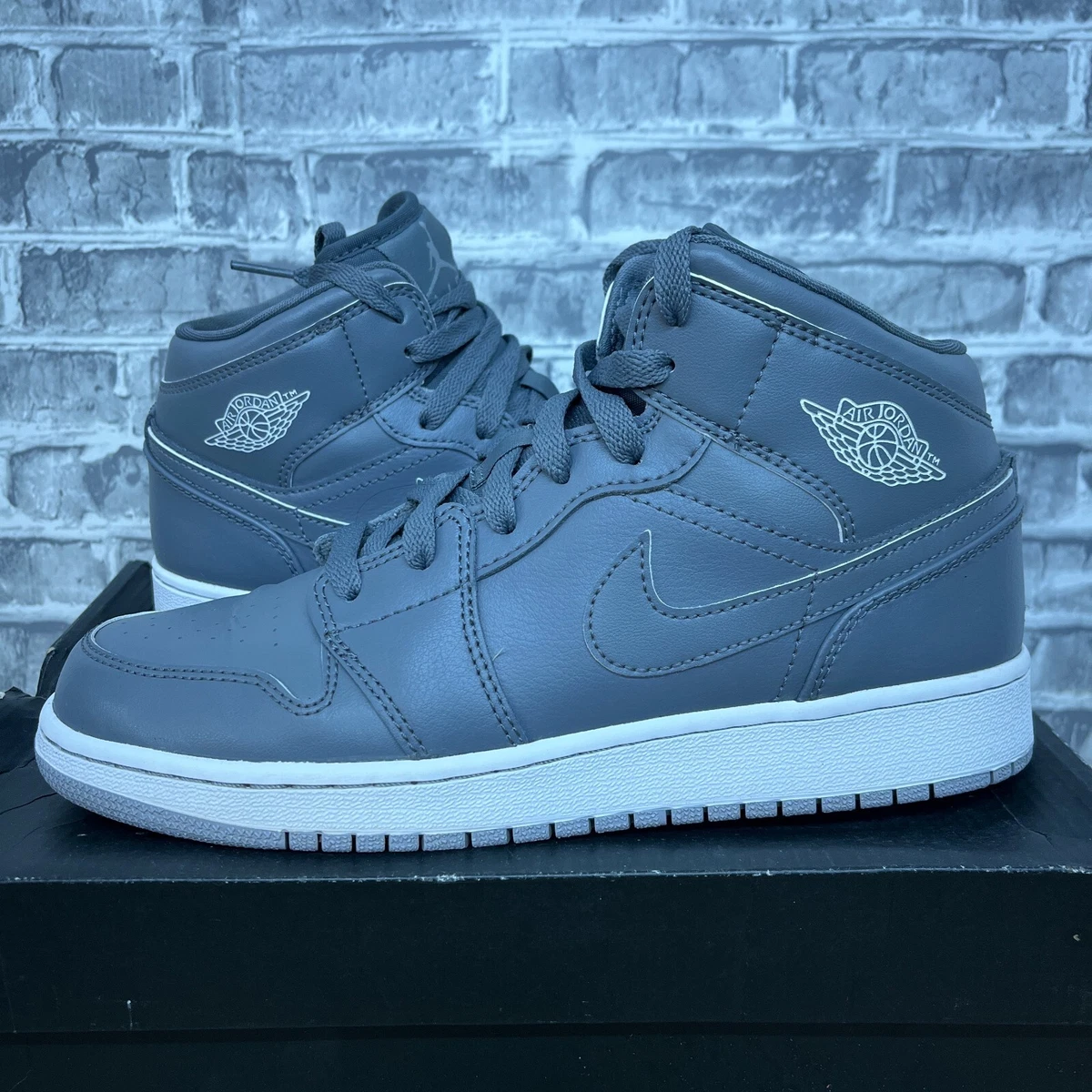 Air jordan 1 mid bg white top