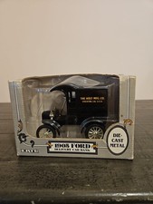 Ertl 1905 Ford Delivery Car Bank The Holt Mfg. Co. Stockton, CA 1:25...